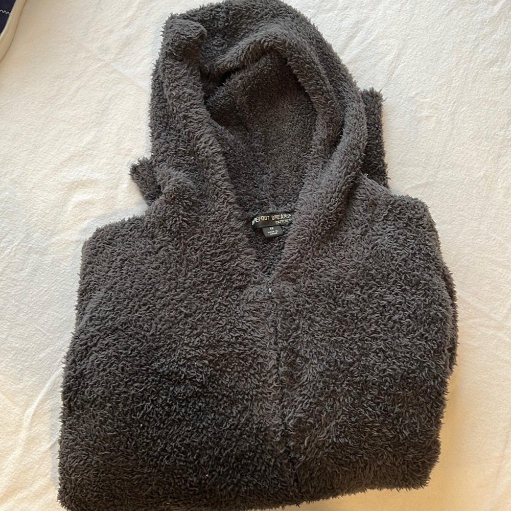 NWOT barefoot dreams zip up 1x